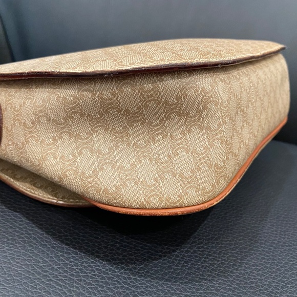 Vintage Celine Macadam Crossbody Shoulder Bag – Beige Canvas w/ Tan Leather Trim - Picture 12 of 16